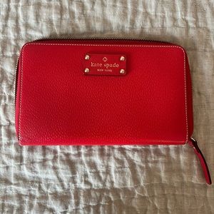 Kate Spade Travel Wallet